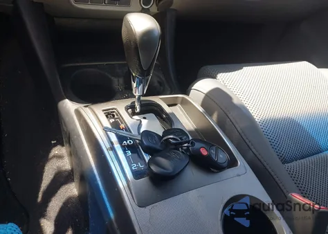 2013 Toyota Tacoma Prerunner V6 z USA, uszkodzony, nr VIN 3TMKU4HN9DM037734